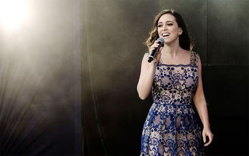 Construtora Colmeia celebra 30 anos em Natal com show de Roberta Sá