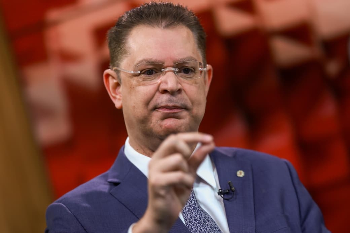 PL propõe PEC para perdoar envolvidos no 8 de janeiro
