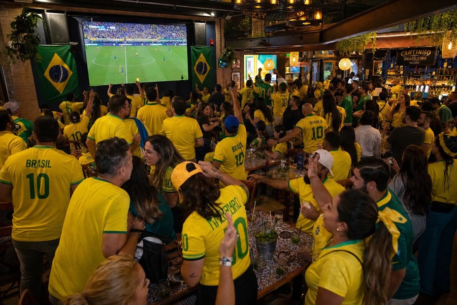 Empresas não precisam liberar funcionários para jogos da Copa do Mundo 2026, decide Folha de São Paulo