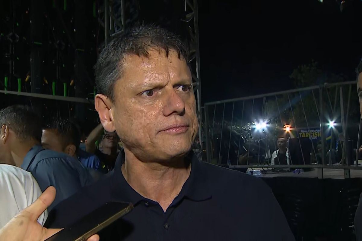 Tarcísio anuncia R$ 14 bilhões para modernização da CPTM após greve