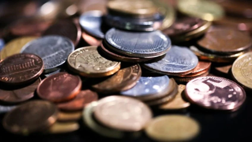 Crédito em atraso atinge R$ 247,6 bilhões e bate recorde em 2026
