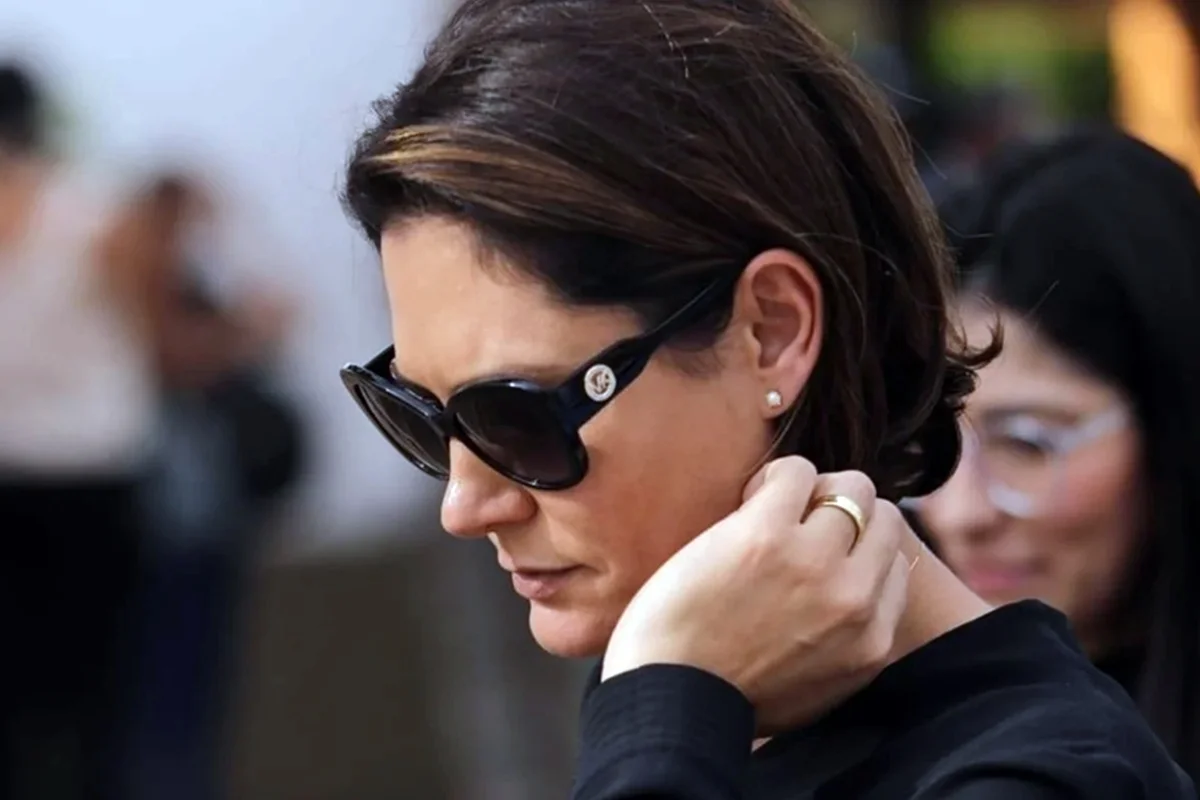 Damares Alves relata aflição de Michelle Bolsonaro após decisão de Alexandre de Moraes no STF