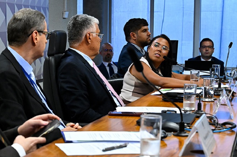Senado debate restrições à propaganda de apostas online com celebridades