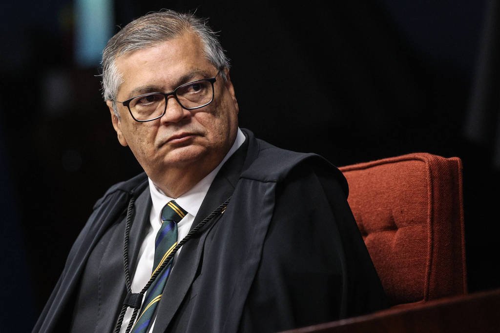 STF barra imposição de justiça estrangeira no Brasil
