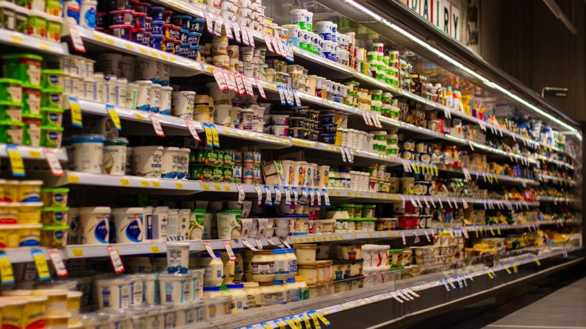 Governo adia definição de “imposto do pecado” e trava setor produtivo