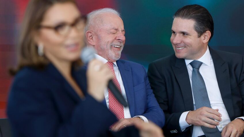 Lula elogia Congresso após revés e diz que Legislativo "é muito criticado"