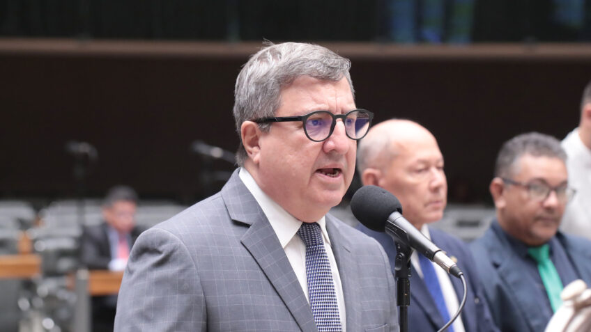 Deputado Danilo Forte acusa leilão de energia de cartel e exige suspensão no TCU