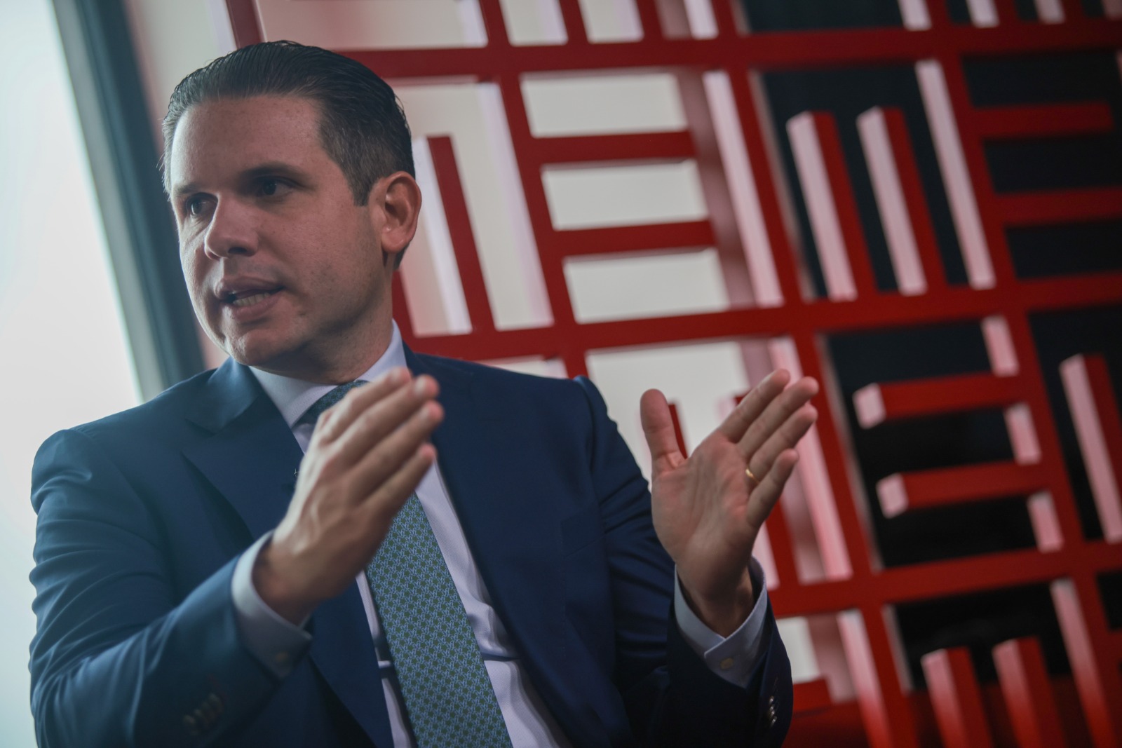 Deputado Mendonça Filho cobra compromisso de Hugo Motta para relatar PEC da Maioridade Penal