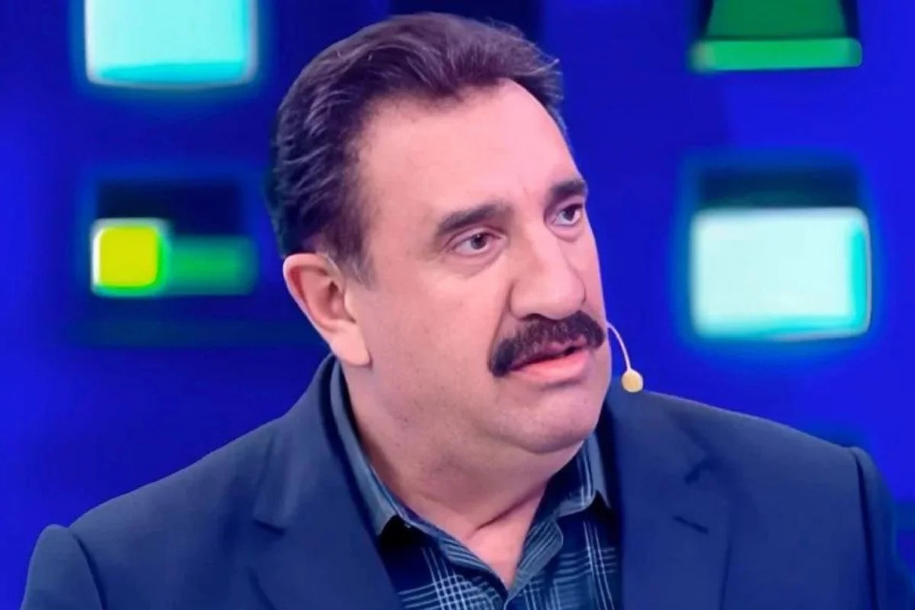 Ratinho é alvo de nova denúncia por homofobia após comentário no SBT