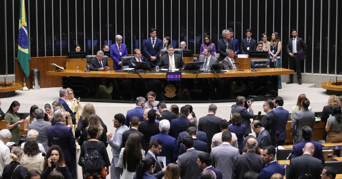 Congresso derruba vetos sobre LDO e ignora pareceres de consultorias