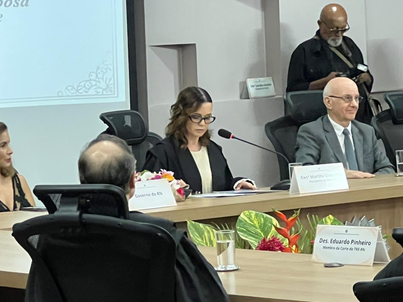 Martha Danyelle assume presidência do TRE-RN para biênio 2026-2028