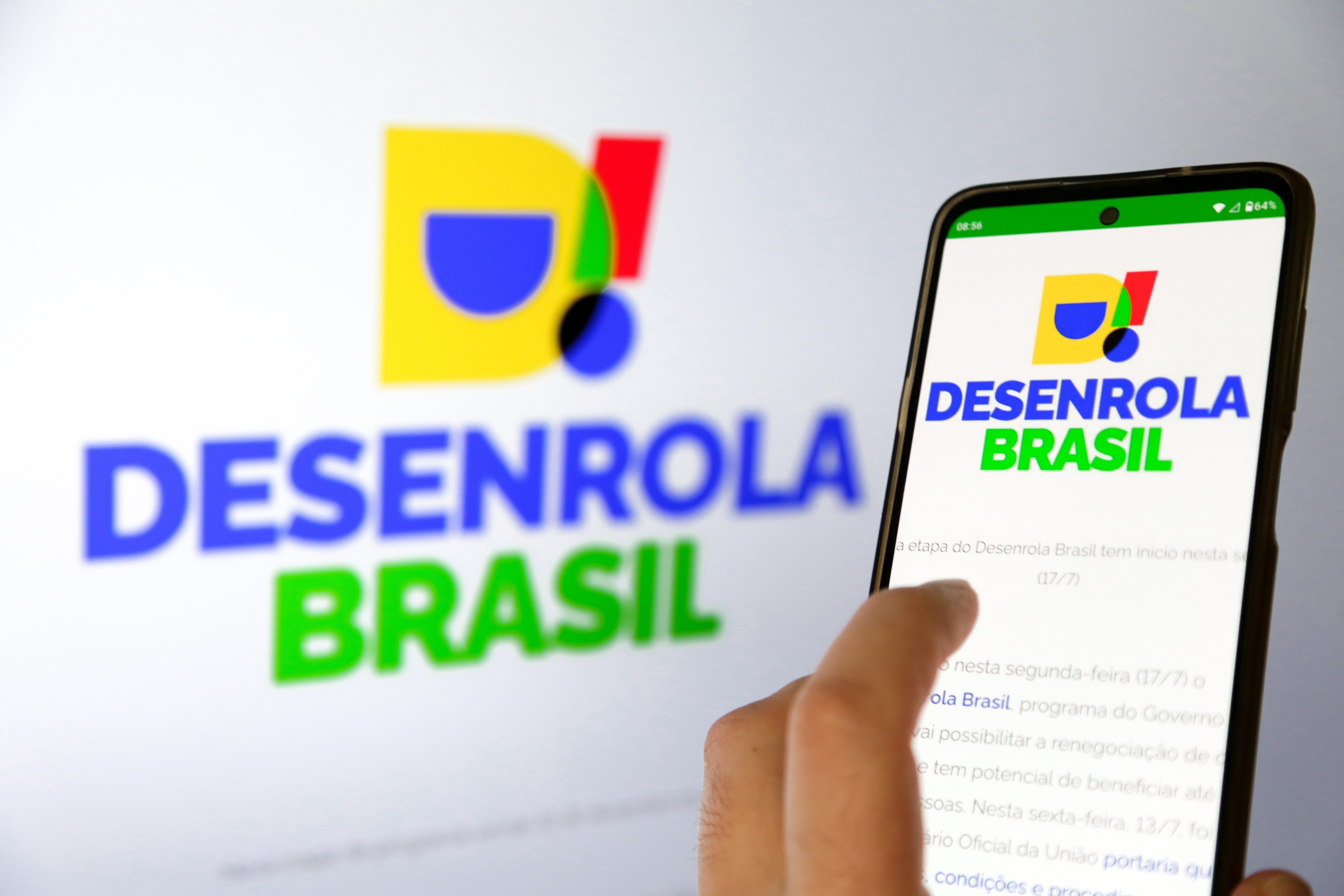 Desenrola 2.0 beneficia mais de 1 milhão de pessoas com descontos de até 85% em dívidas