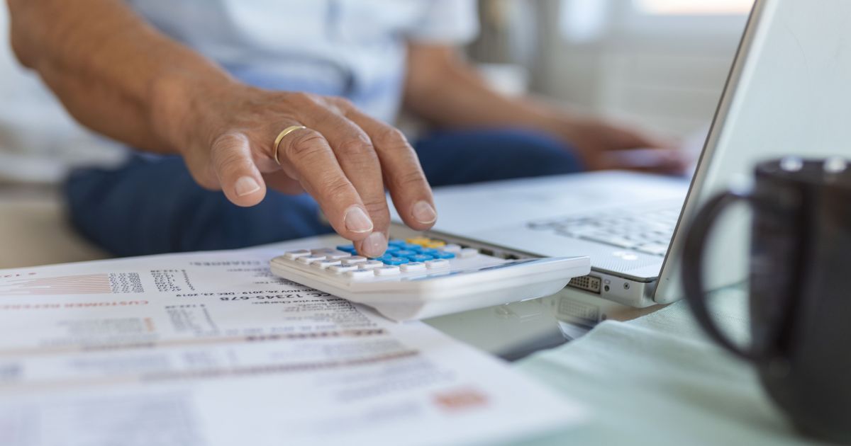 Desenrola 2.0 registra R$ 10 bilhões em renegociações, beneficiando mais de 1,1 milhão de pessoas