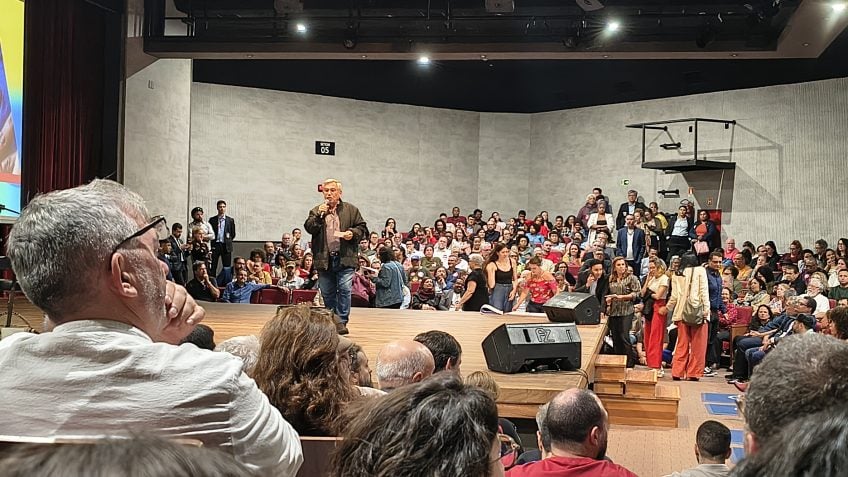 Coordenador da campanha de Lula afirma que disputa presidencial será "nós contra o resto"