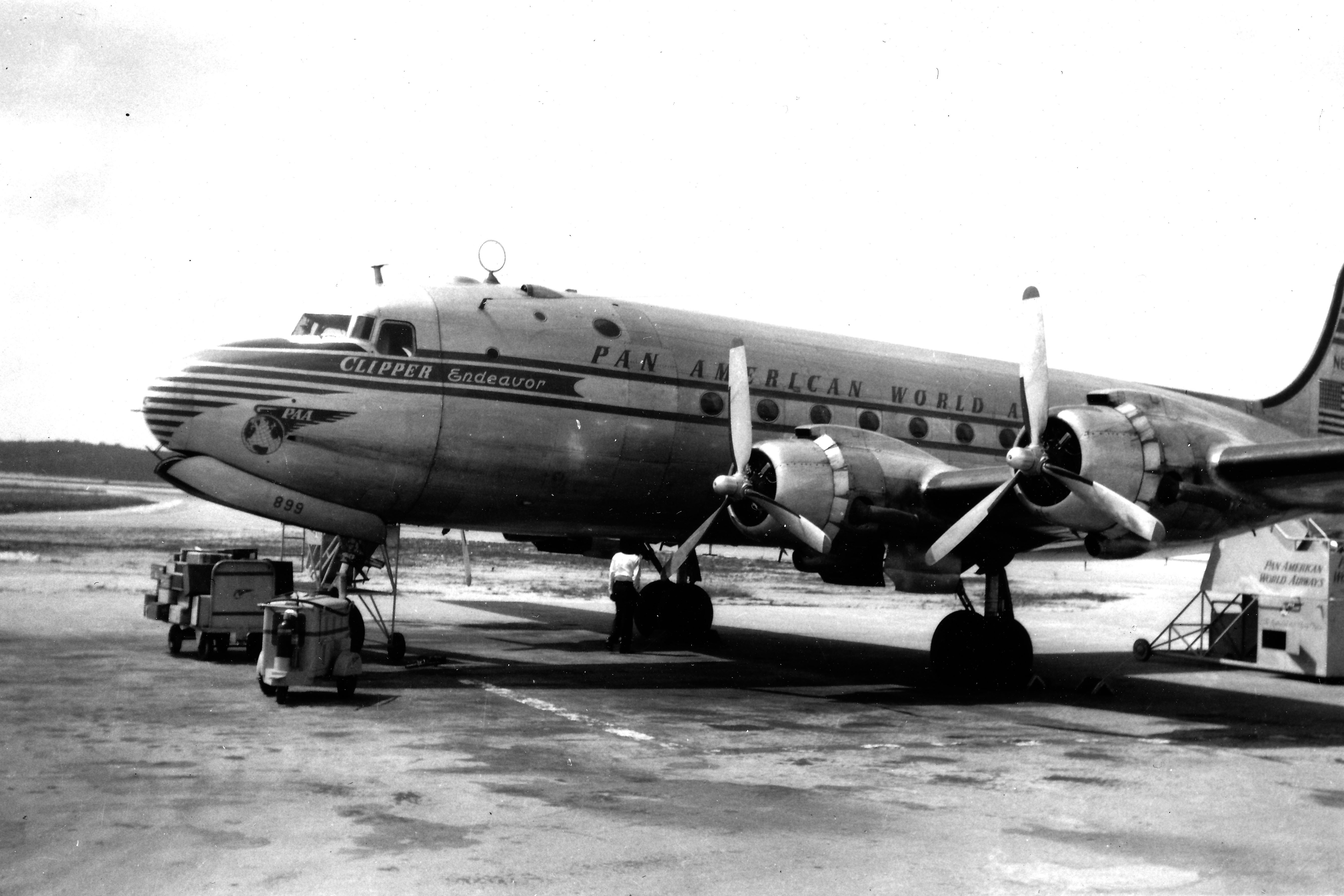 Destroços do avião Clipper Endeavour são localizados após 74 anos