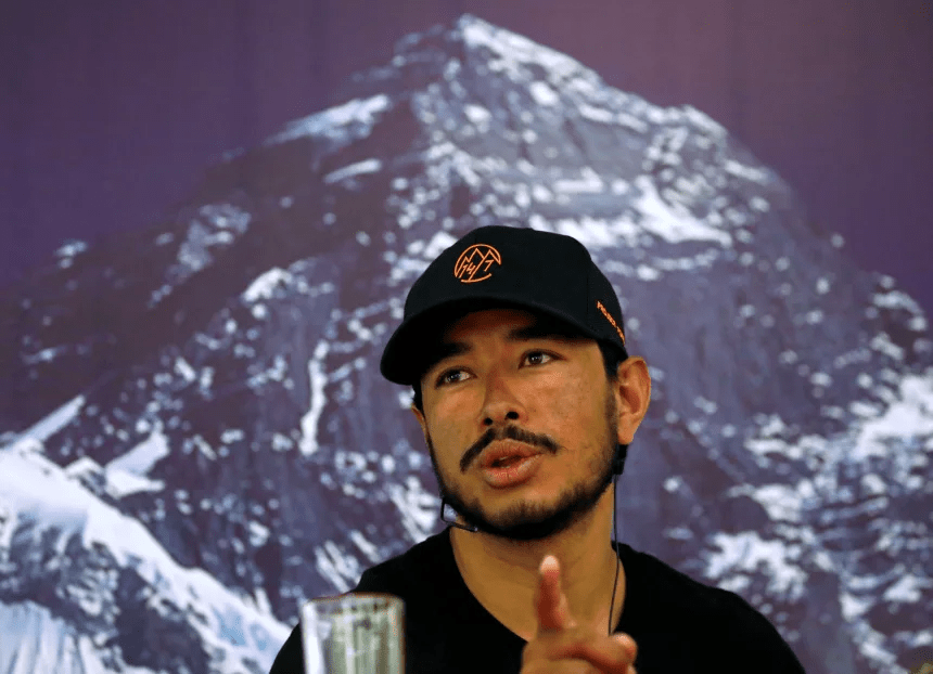 Dez alpinistas desaparecem após avalanche no Broad Peak no Paquistão