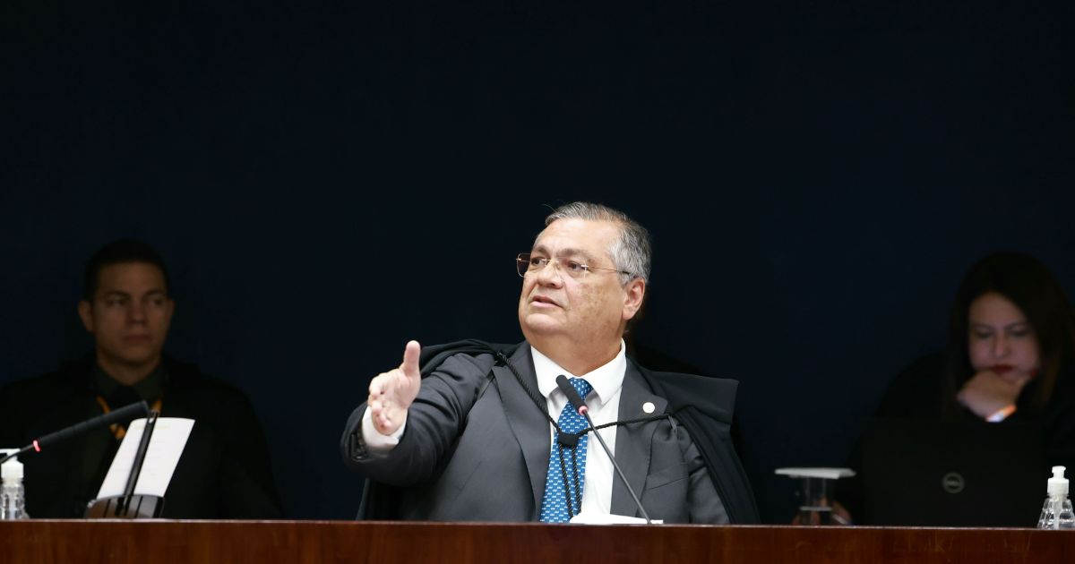 Flávio Dino associa força do STF à dificuldade decisória do Congresso