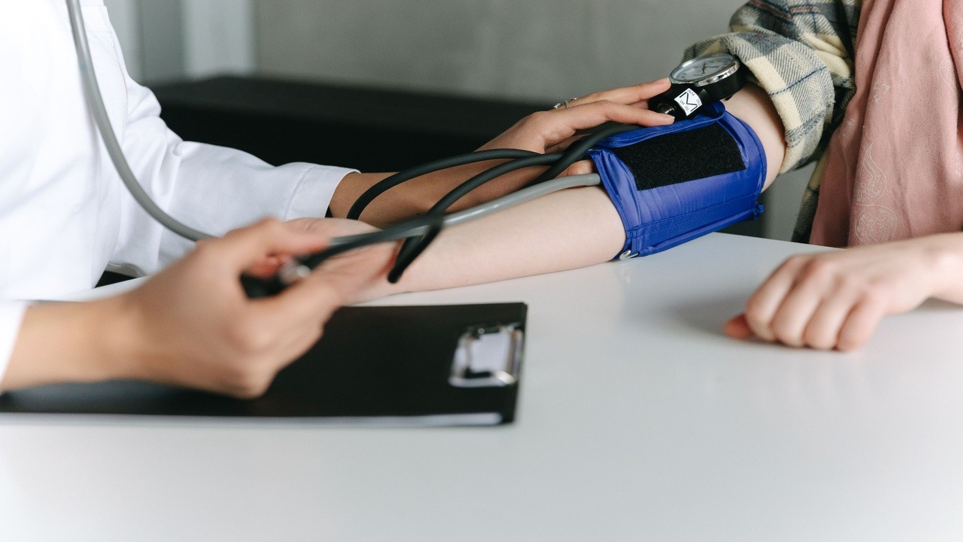 Prevenção cardiovascular: Exames regulares protegem a saúde do coração, afirma especialista