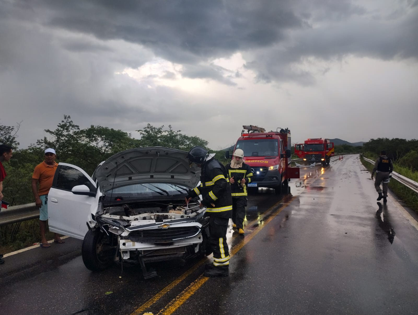 Bombeiros do RN atuam em dois acidentes no Seridó