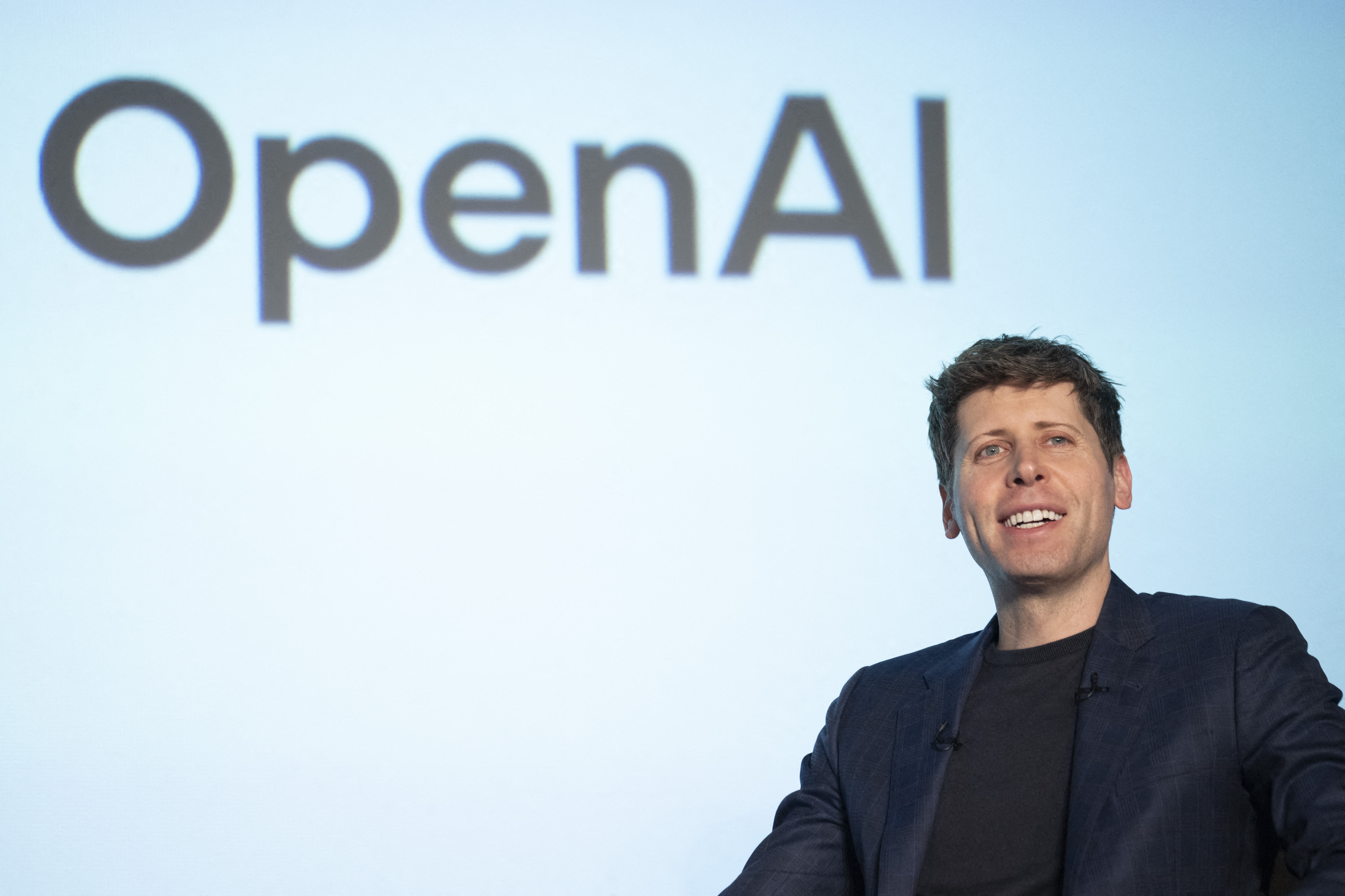 Procurador-geral da Flórida processa OpenAI e Sam Altman por riscos a crianças com ChatGPT