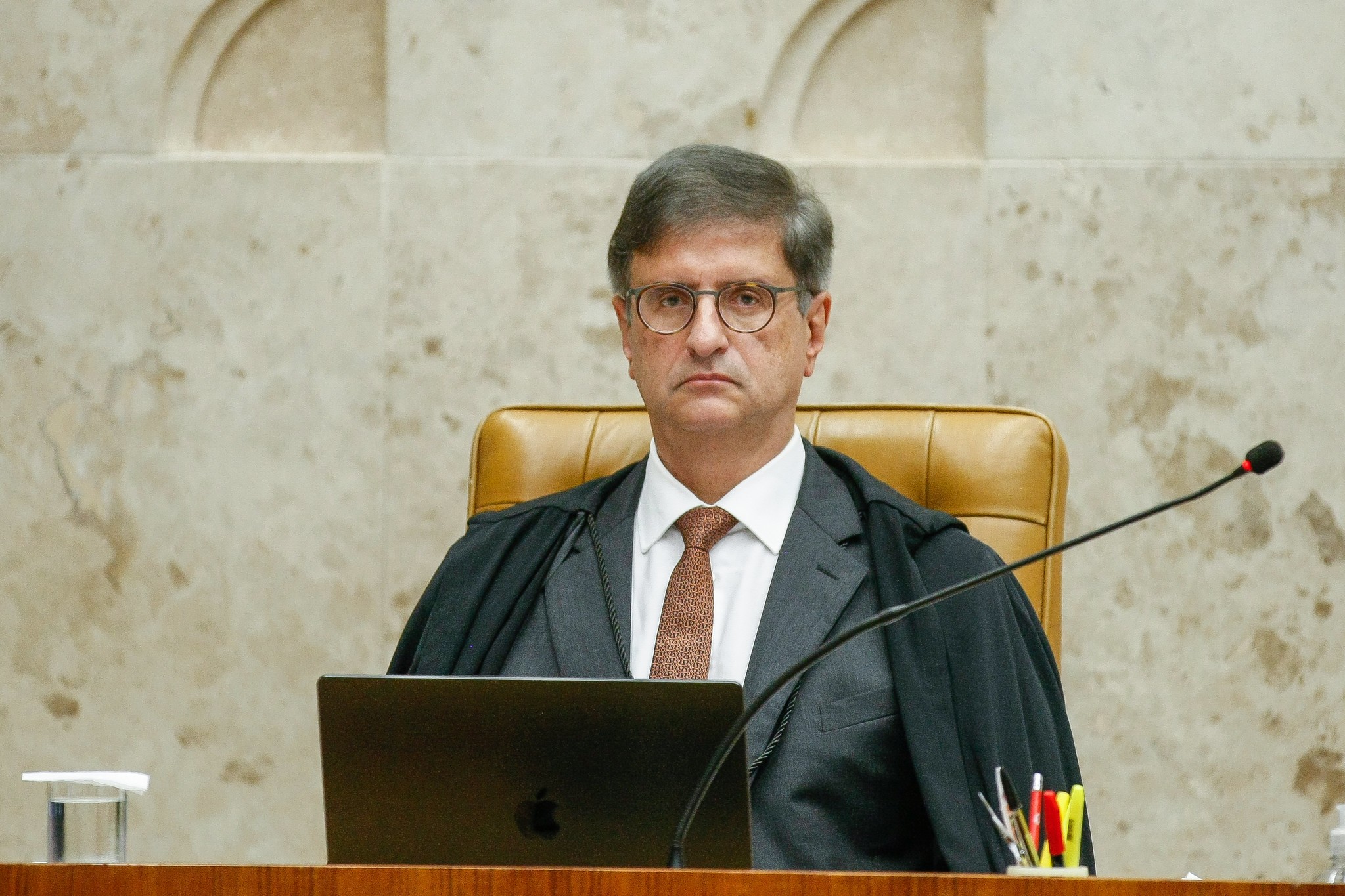 PGR se manifesta contra suspensão de lei que pode reduzir pena de condenados por crimes contra o Estado Democrático de Direito