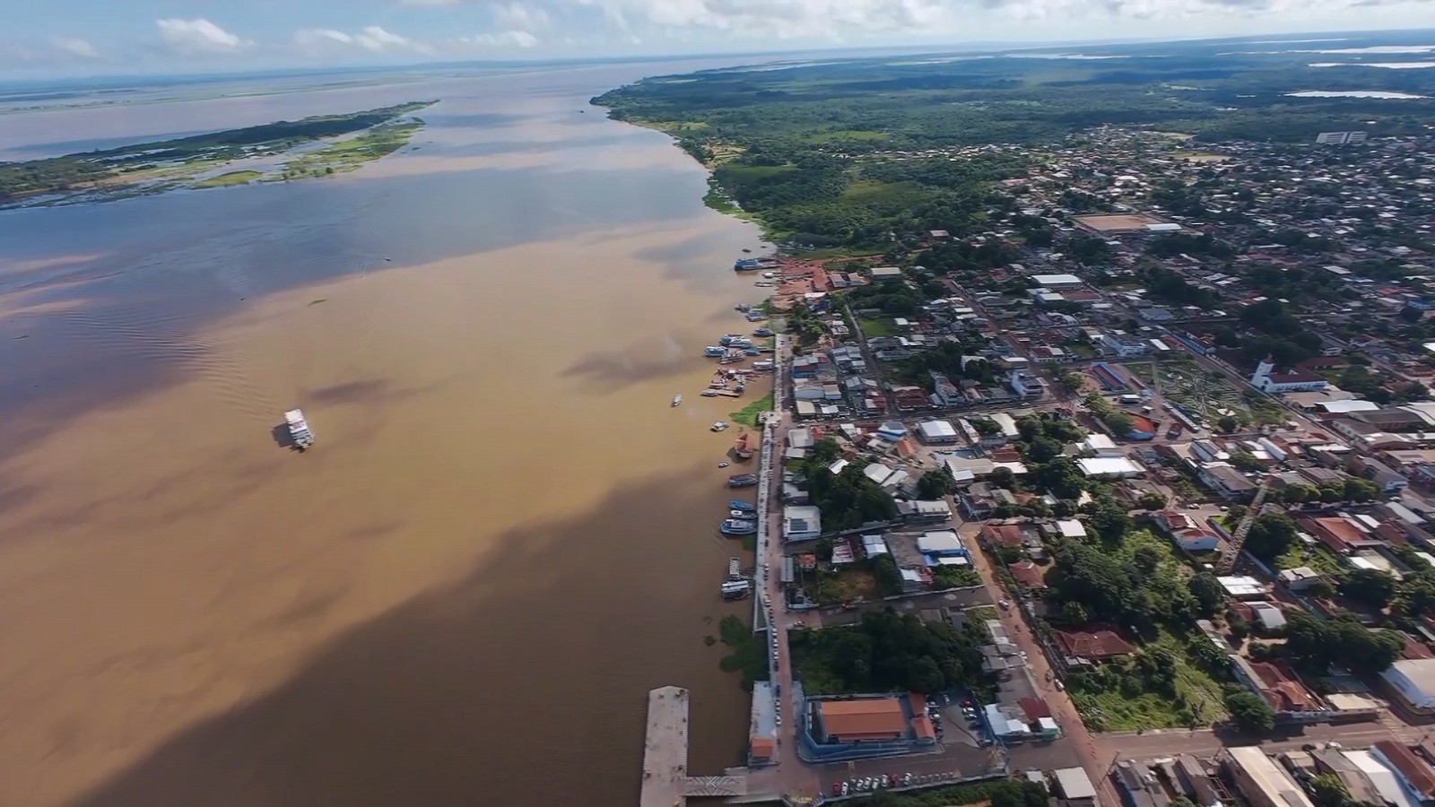 Comunidades ribeirinhas e MPF contestam dragagem no Rio Amazonas em Juruti