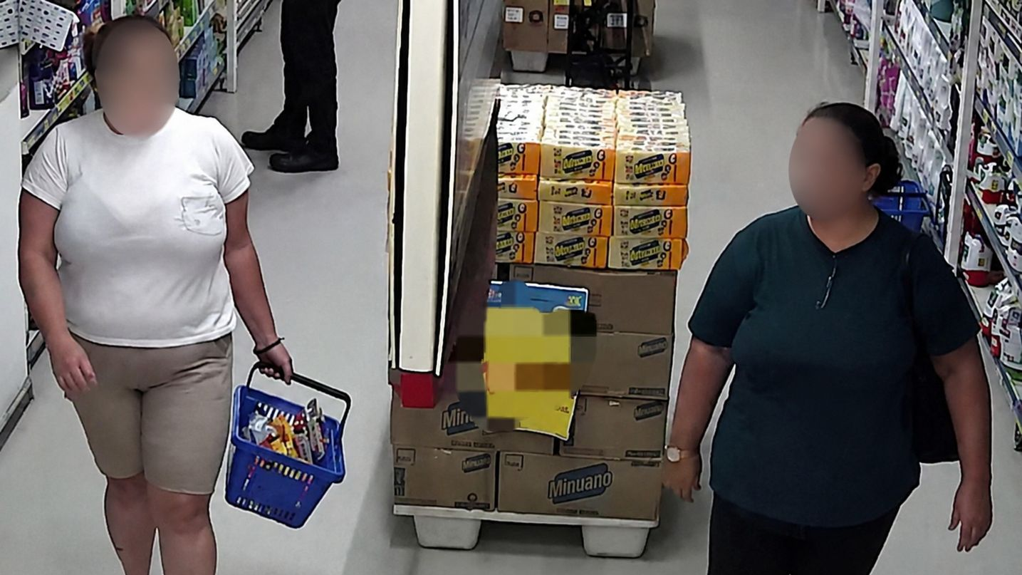 Duas mulheres são presas com 100 kg de alimentos furtados de supermercados de Natal