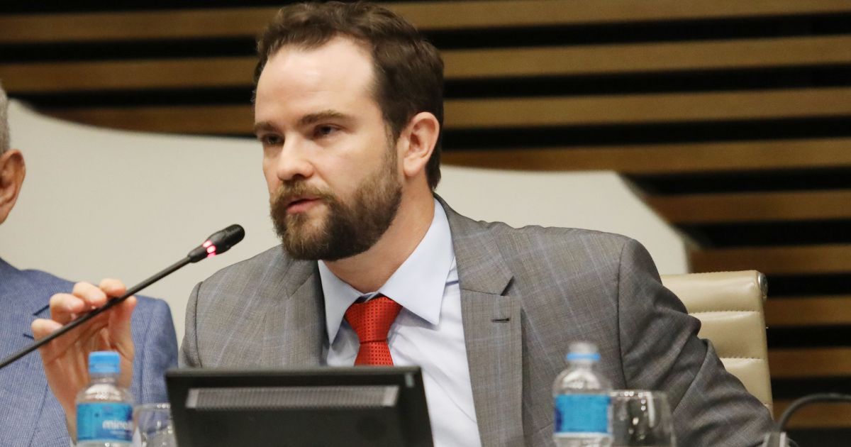 Durigan assegura: arcabouço fiscal funciona e não envelheceu