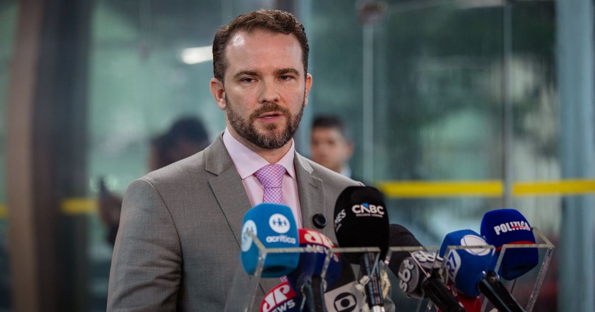 Ministro Durigan prevê nova surpresa positiva na economia brasileira no 2º trimestre de 2026