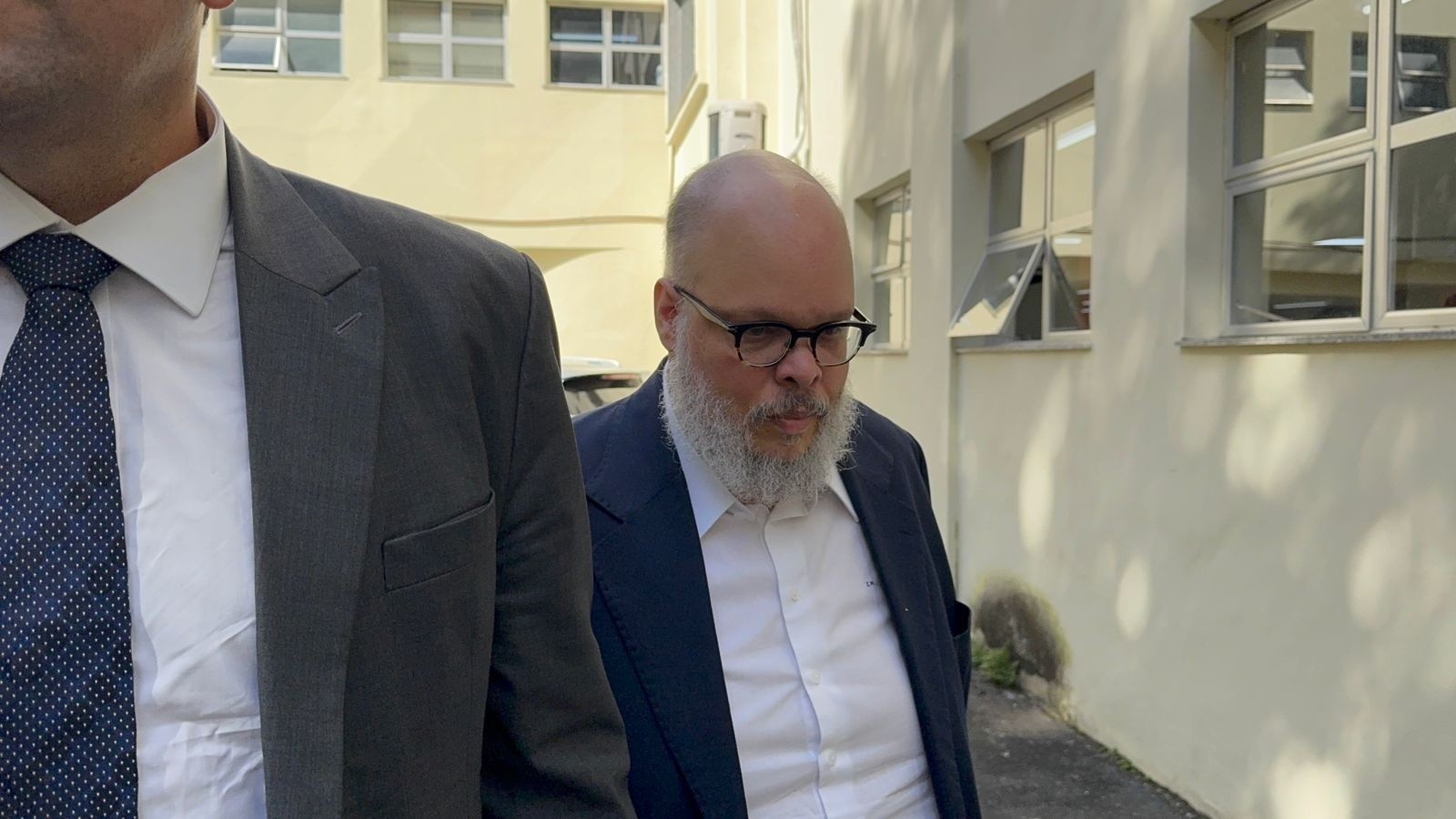 Polícia do Rio investiga Ed Motta por injúria e ofensas xenofóbicas