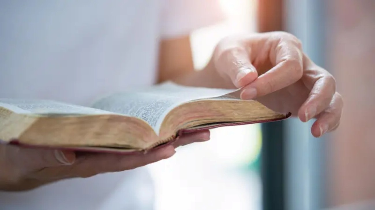 Eleições 2026: 404 candidatos utilizam identificação religiosa nas urnas