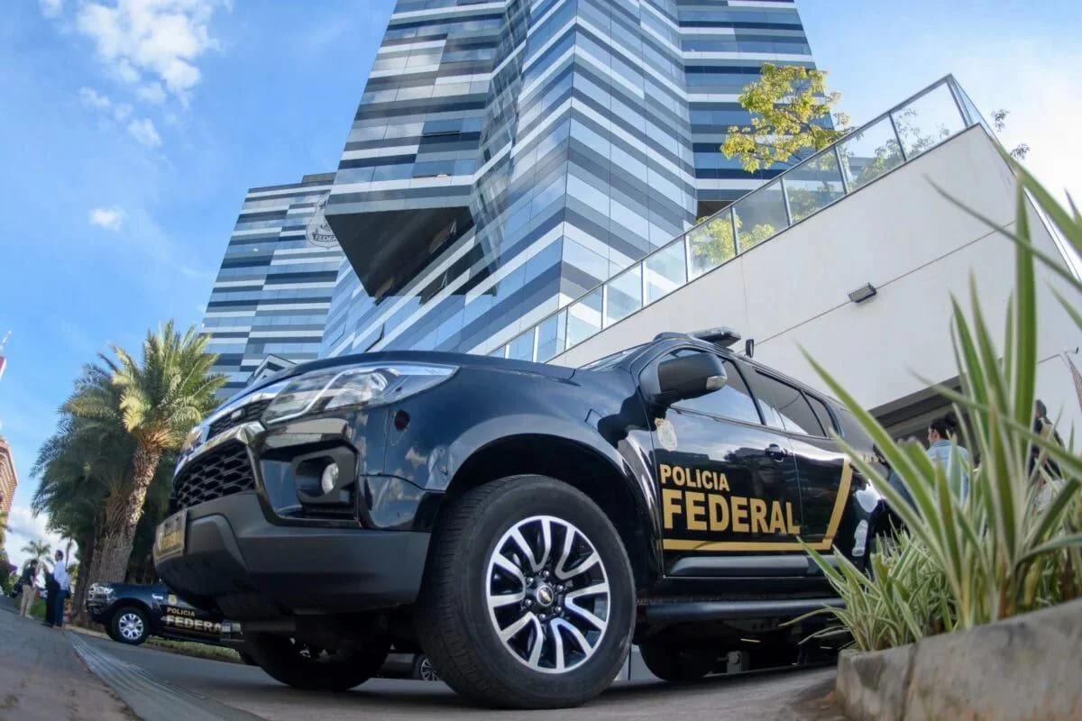 Emenda sob mira da PF financiou show de banda ligada a secretário em SP