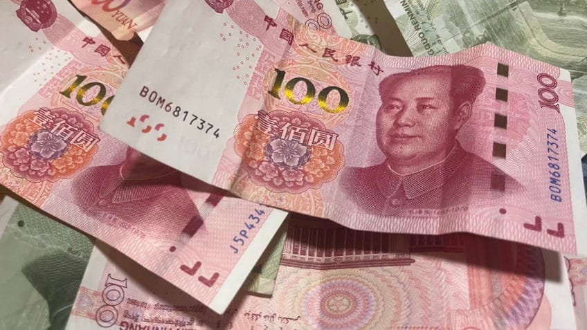 Brasil prepara emissão inédita de títulos soberanos em yuan, diz Fazenda