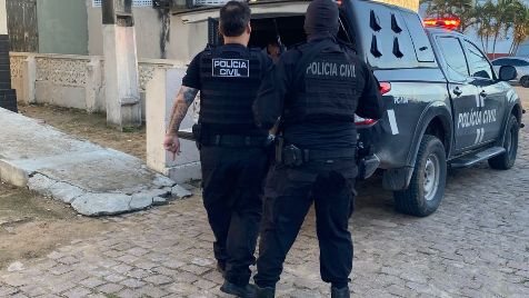 Polícia Civil prende empresário e apura vazamento em Operação Amicis