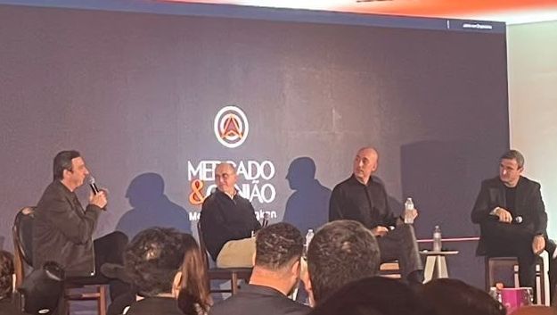 Empresas adotam agentes de IA para revolucionar o e-commerce