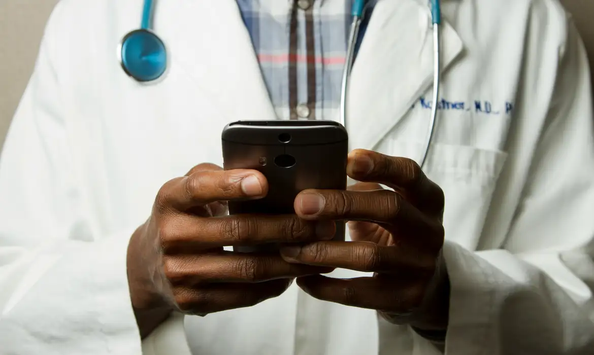 Enamed se torna requisito obrigatório para o exercício da medicina no Brasil