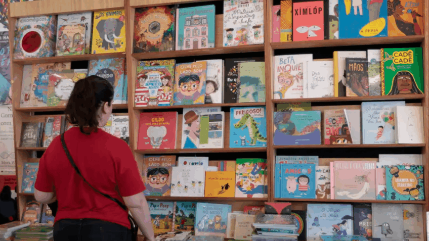 Governo lança Plano Nacional do Livro e Leitura 2026-2036