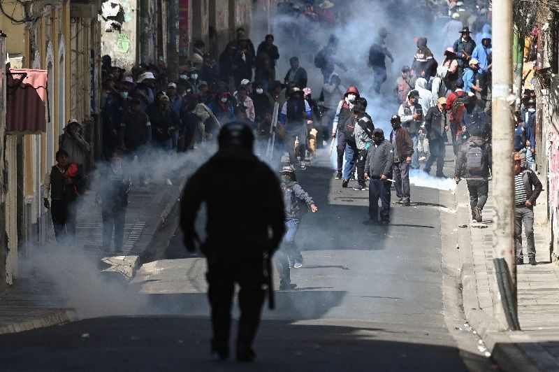 Protestos generalizados paralisam a Bolívia e pressionam governo Paz