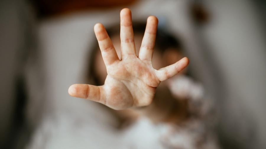SOGORN repudia decisão do Senado que dificulta aborto legal para crianças vítimas de estupro