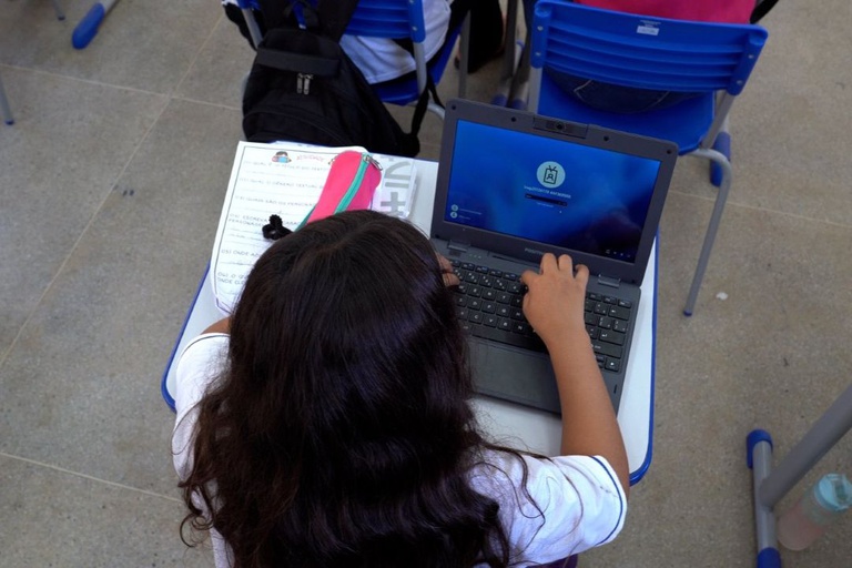 CGI.br revela abismo digital nas escolas do Brasil