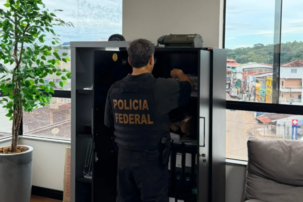 PF desarticula esquema em Goiânia que lesou investidores em 2026