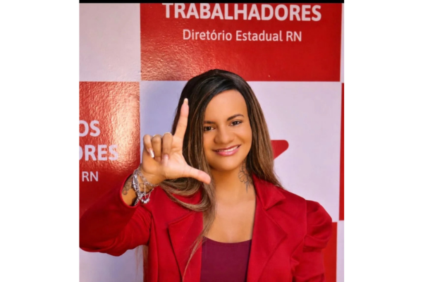 Juliana Garcia se filia ao PT para ampliar luta contra violência e enfrenta novas ameaças