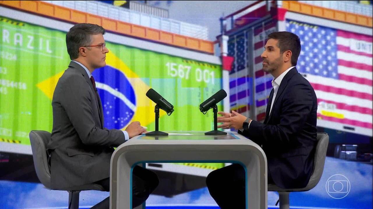 Governo Lula aponta Flávio Bolsonaro como defensor de privatização do PIX e entrega de minerais