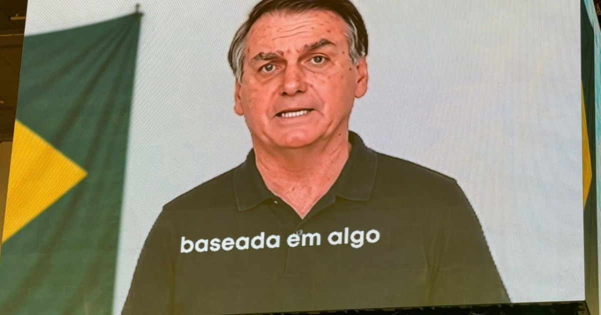 Campanha de Flávio defende uso de IA após questionamento de Alexandre de Moraes no STF