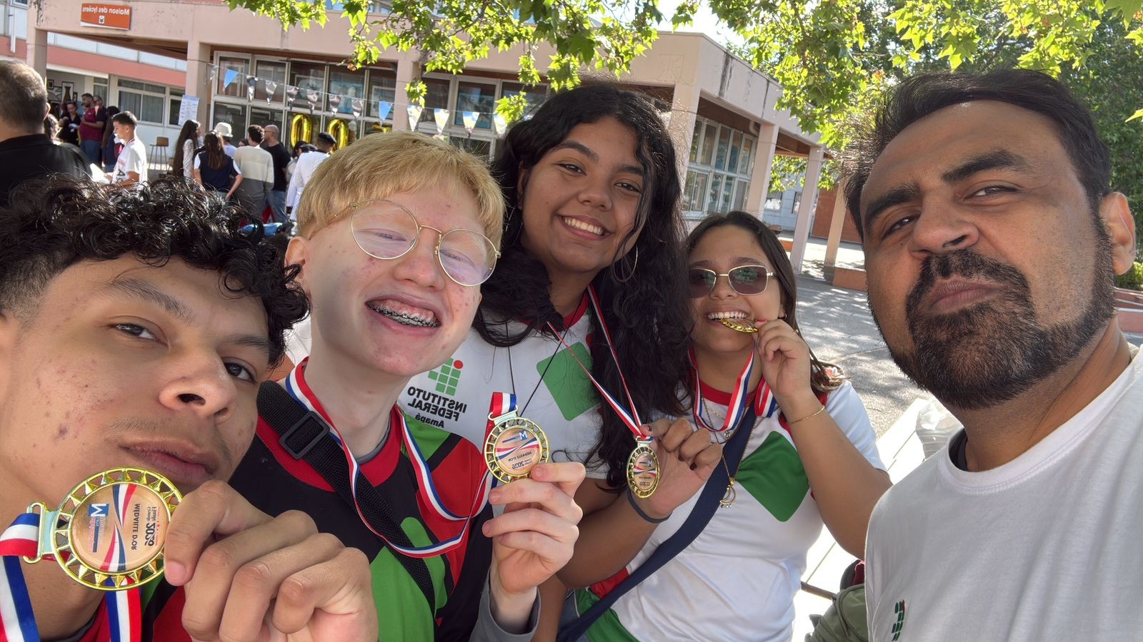 Amapá brilha em Olimpíada de Matemática na França com medalha de ouro