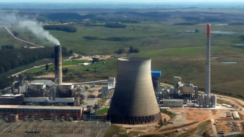 Brasil: Abandono de novas usinas a carvão contrasta com manutenção das antigas até 2040