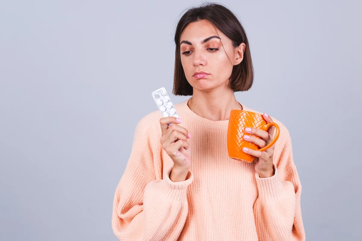 Estudo da Universidade de Michigan sugere ligação entre anticoncepcional e compulsão alimentar