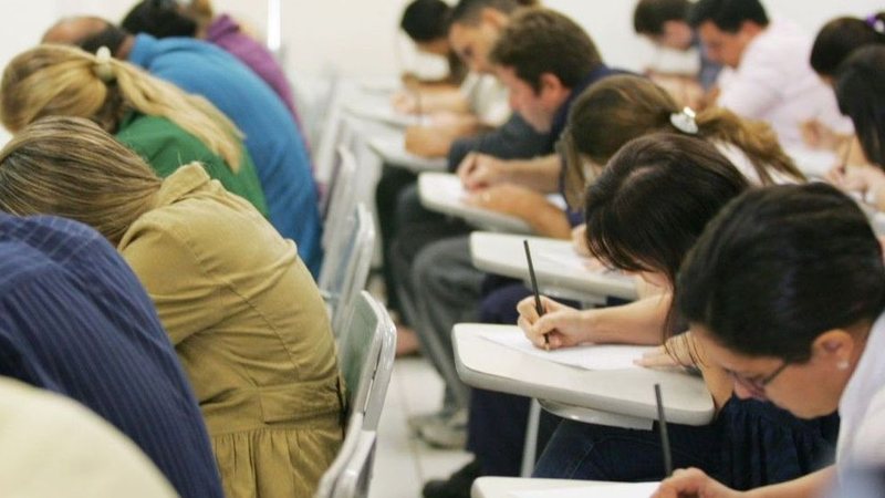 Governo federal projeta mais de 230 mil vagas em concursos