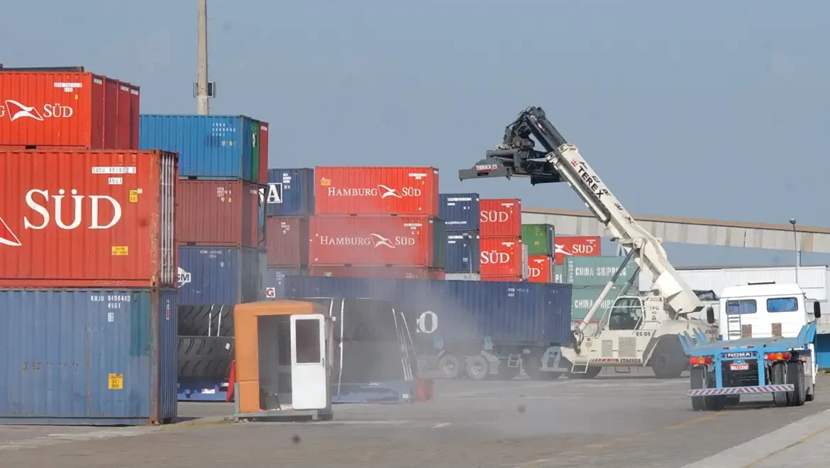 Exportações brasileiras para os EUA registram primeira alta após tarifa de Trump