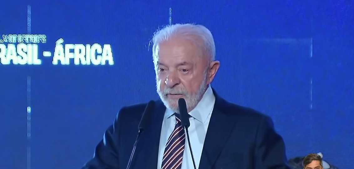 Lula: Extrema direita busca silenciar arte, ciência e professores por medo da educação